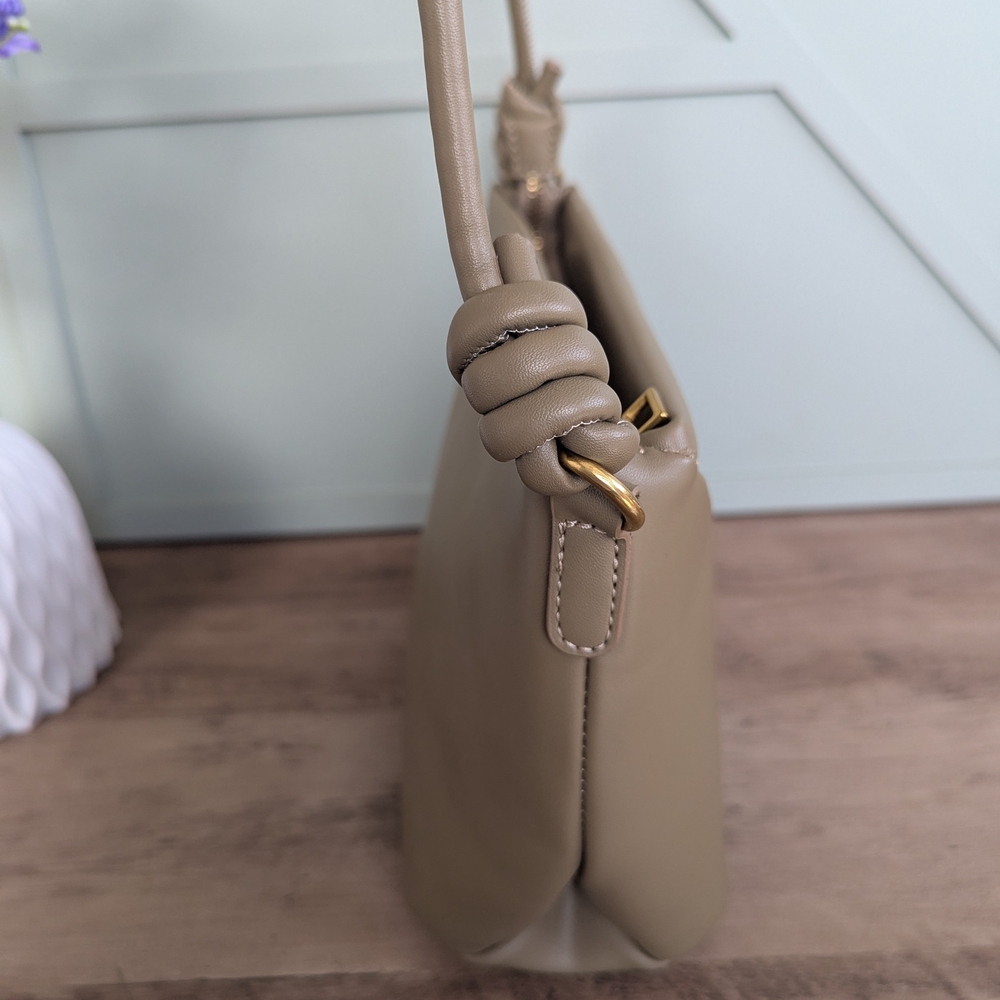Antik Kraft Chic Beige Crossbody Bag - Picture 3 of 17